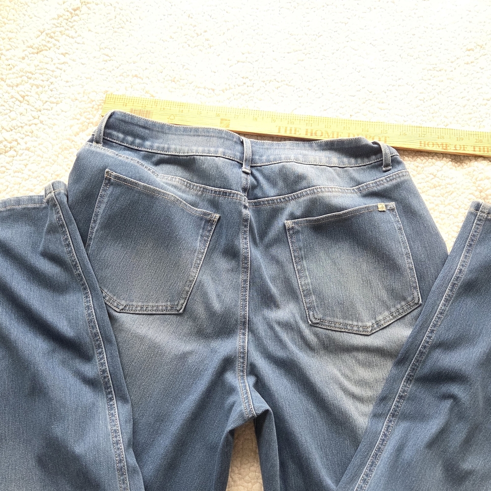 HALARA Wide Large Jeans in Denim Blue - Picture 6 of 7